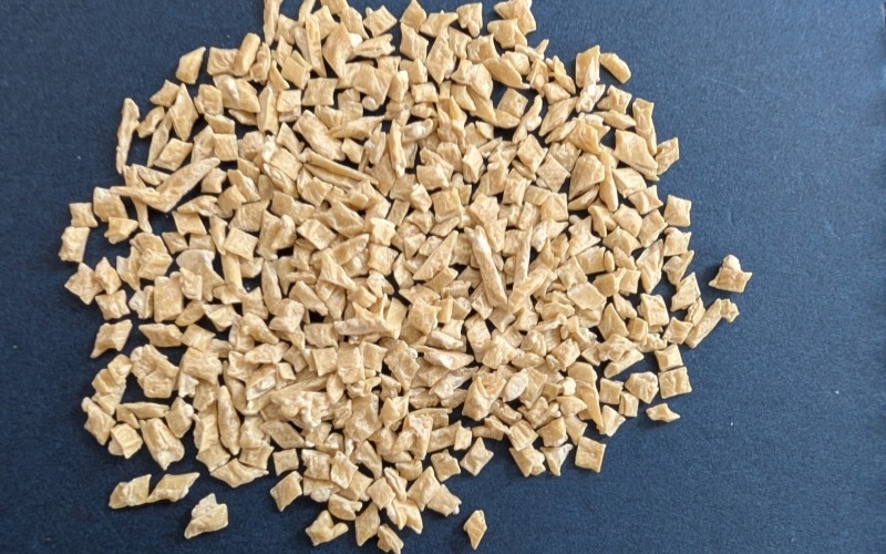 LCP (Liquid Crystal Polymer)